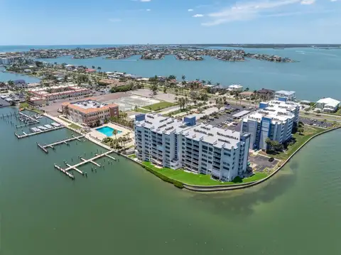 450 TREASURE ISLAND CSWY #102 — home for sale