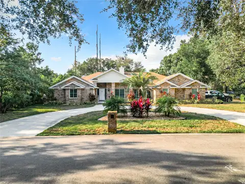 8707 FERNWICKE CT — home for sale