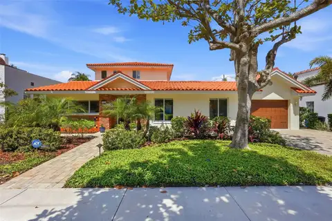 125 23RD AVE NE — home for sale