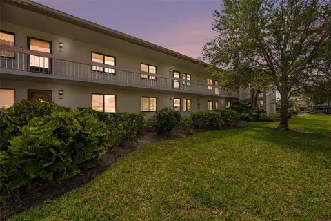 172 LAKEVIEW WAY #172 — home for sale