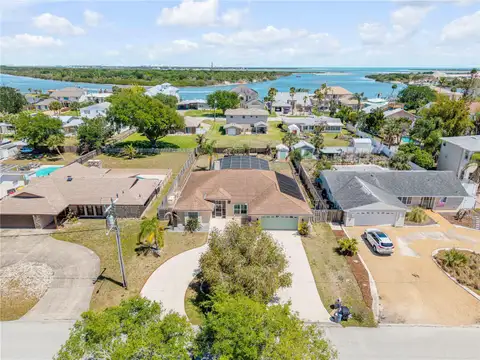 10 CUNNINGHAM DR — home for sale