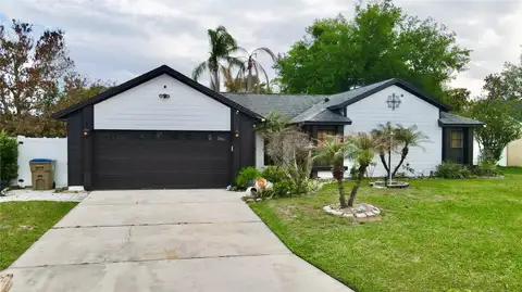 125 TEAKWOOD DR — home for sale