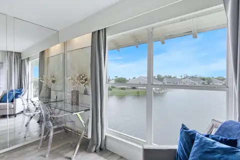 972 SANDPIPER CIR #972 — home for sale