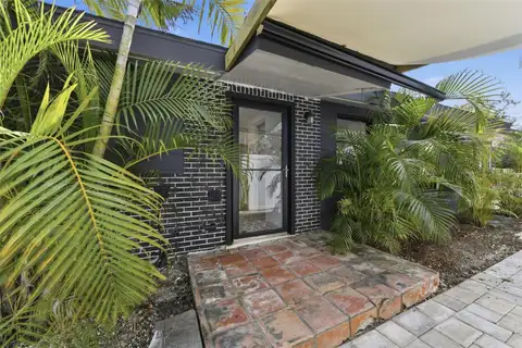 8456 MIDNIGHT PASS RD — home for sale