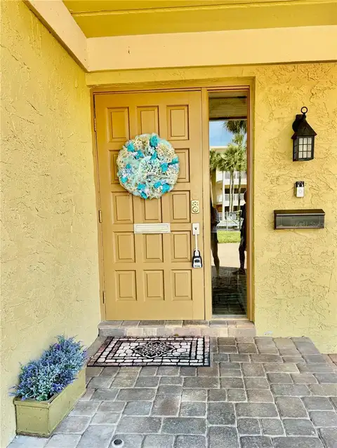 513 HAVEN POINT DR — home for sale