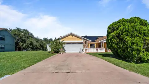 3320 PINERIDGE CIR — home for sale