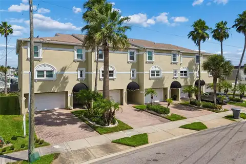 152 117TH AVE — home for sale