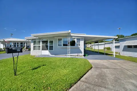 117 HOLIDAY LN — home for sale