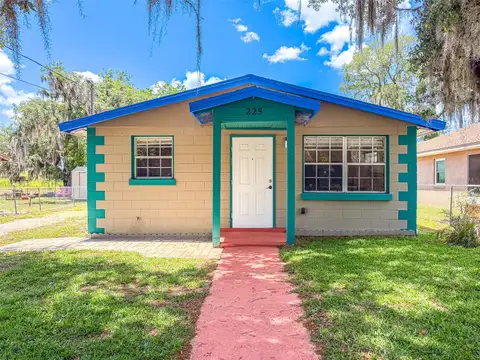 225 W NORTHSIDE DR — home for sale