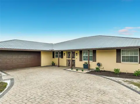 2404 LAUDERDALE CT — home for sale