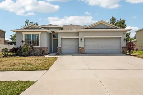 2426 CUMBERLAND CLIFF DR — home for sale