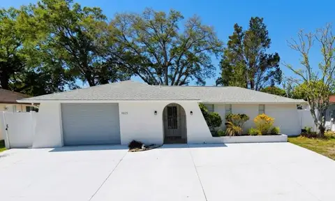 8923 CANDLEWICK LN — home for sale