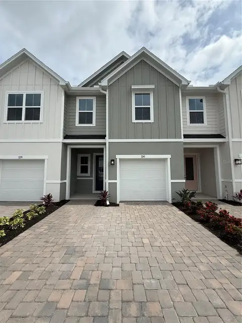 1241 PINEYWOOD FIELD DR — home for sale