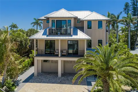 513 N BAY BLVD — home for sale