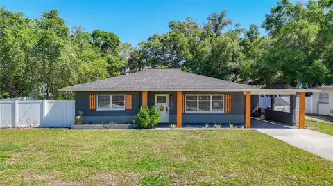 135 CONNIE AVE — home for sale