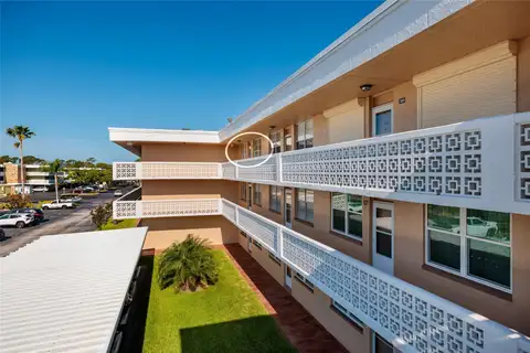 4915 BAY ST NE #331 — home for sale