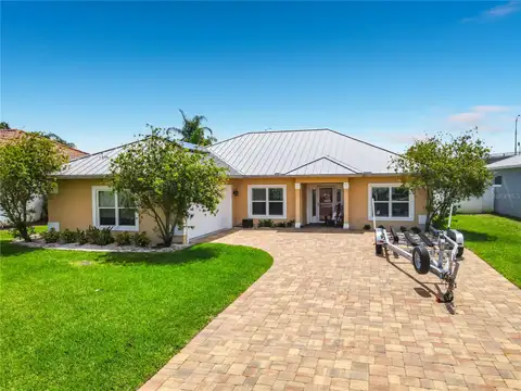 21 RICHMOND DR — home for sale