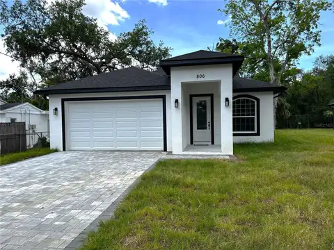 806 W LOWRY LN — home for sale