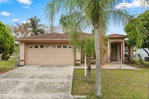 329 LAKE DAISY LOOP — home for sale