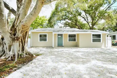 1000 8TH AVE SW — home for sale