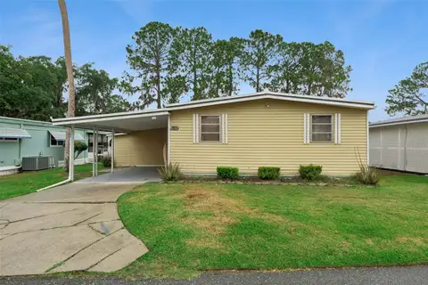 102 PARKLAND DR — home for sale