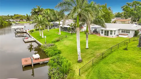 508 SHORE DR — home for sale