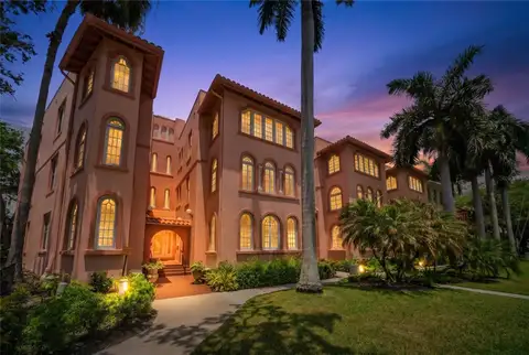 1221 N PALM AVE #202 — home for sale