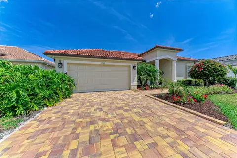1920 COCONUT PALM CIR — home for sale
