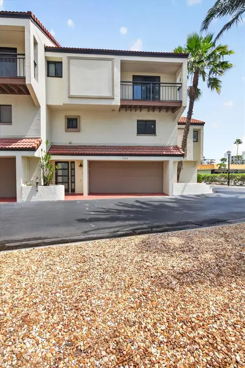 240 WINDWARD PSGE #1004 — home for sale