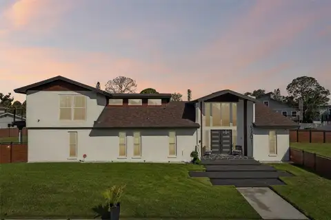 5201 HUNTINGTON ST NE — home for sale