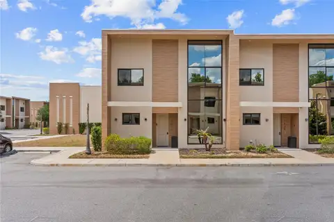 7526 BROOKLYN DR — home for sale