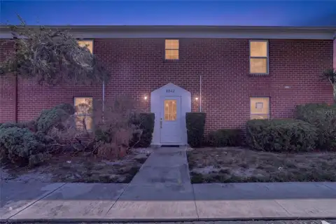 8542 10TH ST N #B — home for sale