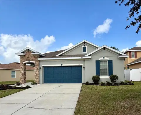 173 TRACY CIR — home for sale