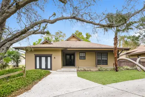 405 CENTER ST — home for sale