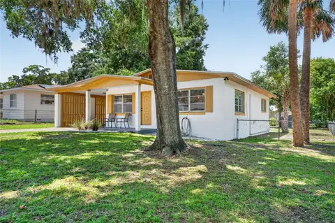529 E GOTTSCHE AVE — home for sale