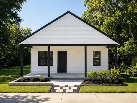 1018 SW 2ND ST — home for sale