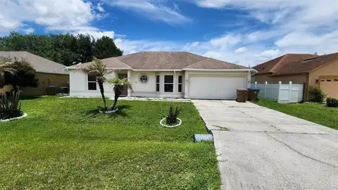 811 CARROUSEL LN — home for sale