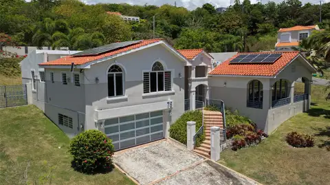 76 HARBOUR LIGHTS DR — home for sale