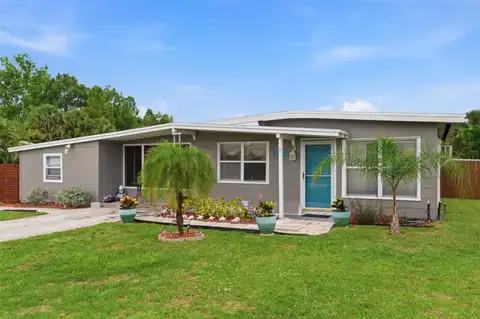100 AVERY AVE — home for sale