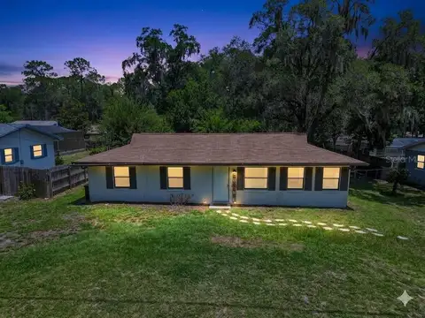 6389 E HOLLY ST — home for sale