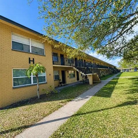 2501 HARN BLVD #H27 — home for sale