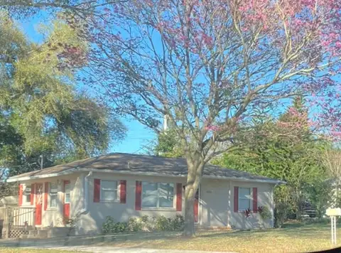 4320 HEDGE DR N — home for sale
