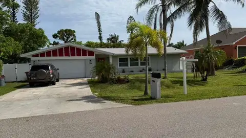 244 SE 46TH ST — home for sale