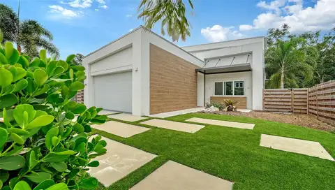 2138 HAWTHORNE ST — home for sale