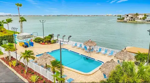 6025 SHORE BLVD S #106 — home for sale