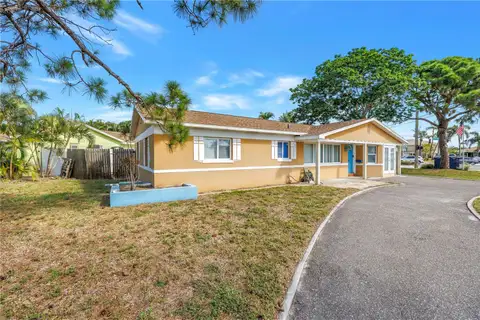 7901 CAUSEWAY BLVD S — home for sale
