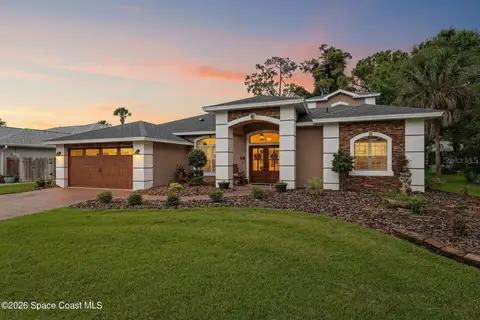 663 SHERIDAN WOODS DR — home for sale