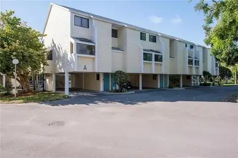1500 SUNSET RD #A6 — home for sale