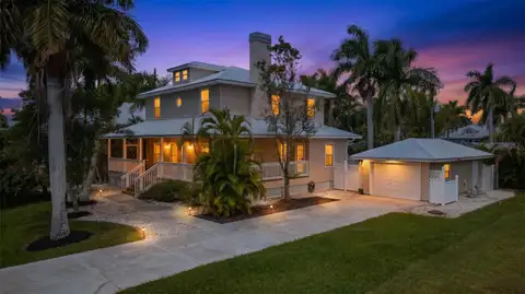 740 W VIRGINIA AVE — home for sale