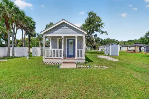 226 FLAMINGO DR — home for sale